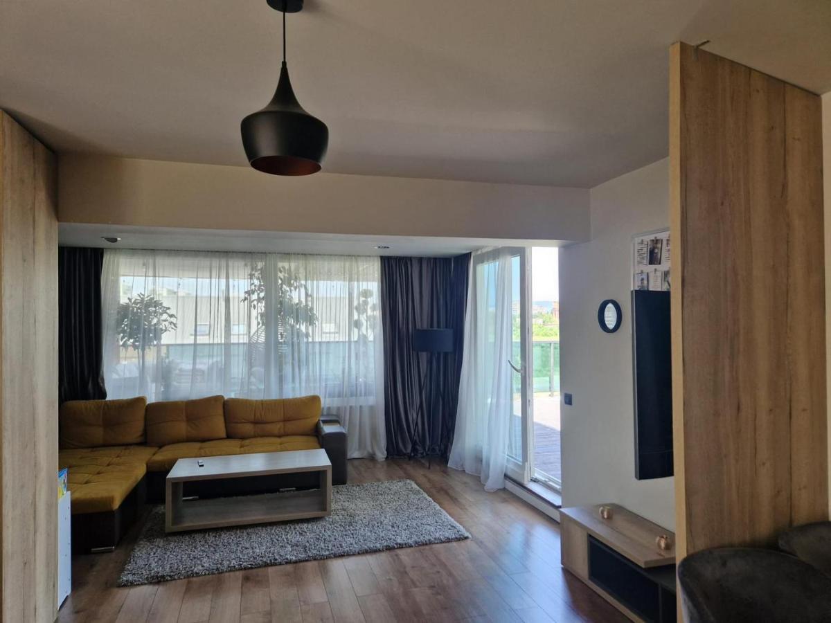 Appartamento Gavas Jacuzzi & Panoramic View Cluj-Napoca Esterno foto